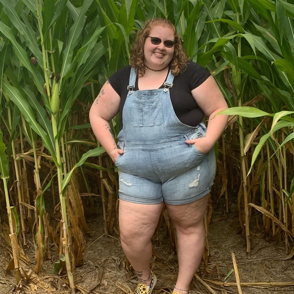 Meet your Posher, Kia - Picture 11 of 11